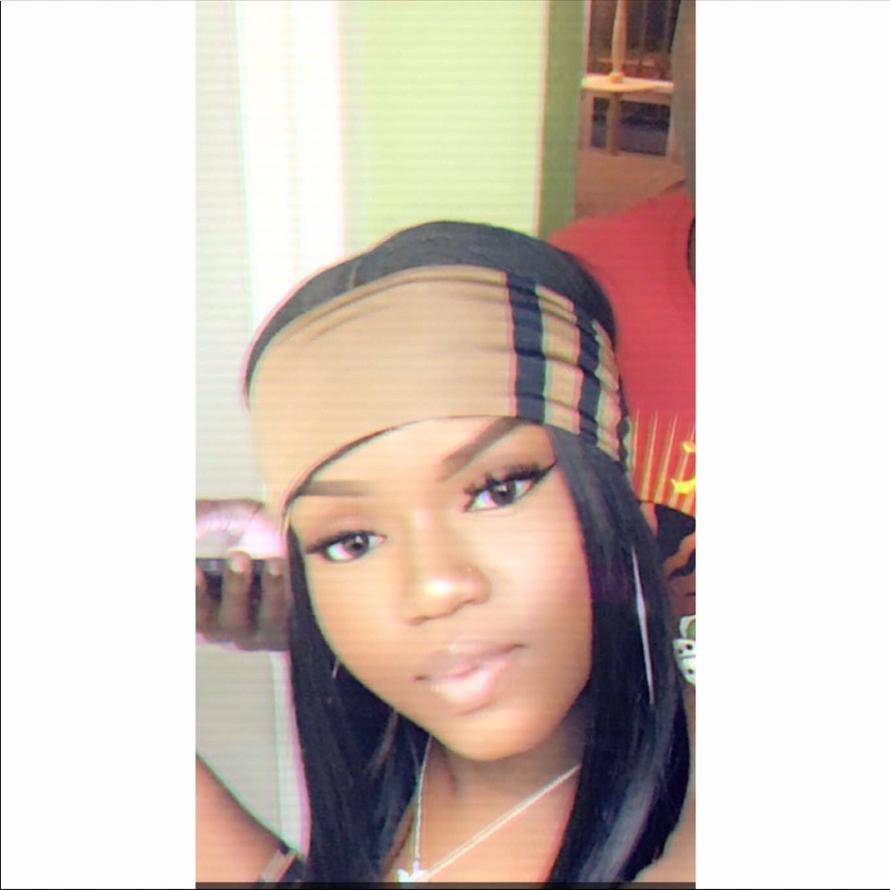 Meet your Posher, Iyesha